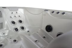 SPA H690, DeluxeSpa®