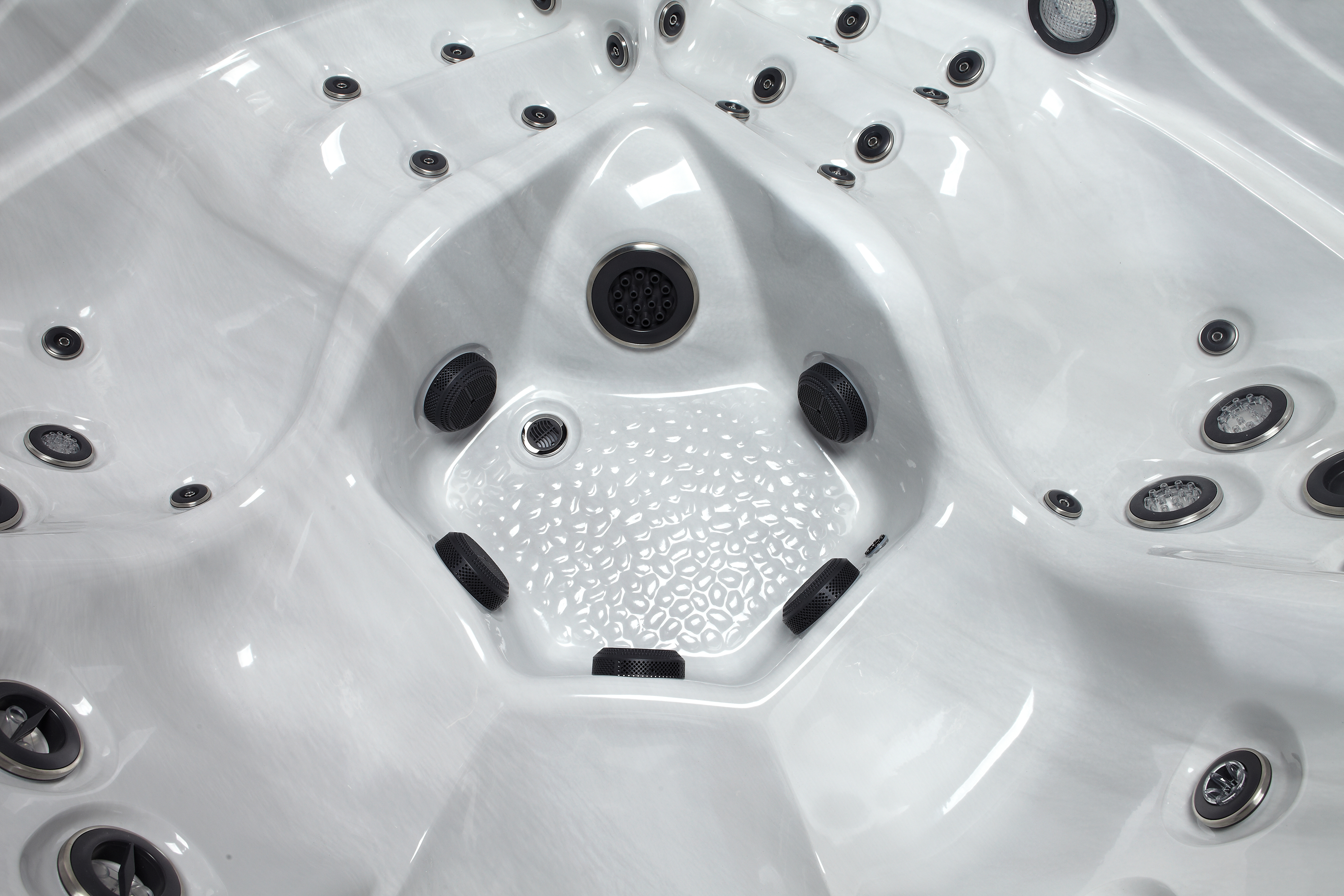 intime 雅 MkⅡ Type-P SPA Kenya, Platinum Spas – Deluxe SPA